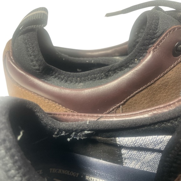 Johnston and Murphy Men's Brown Shoes Size 11.5 - Picture 7 of 8